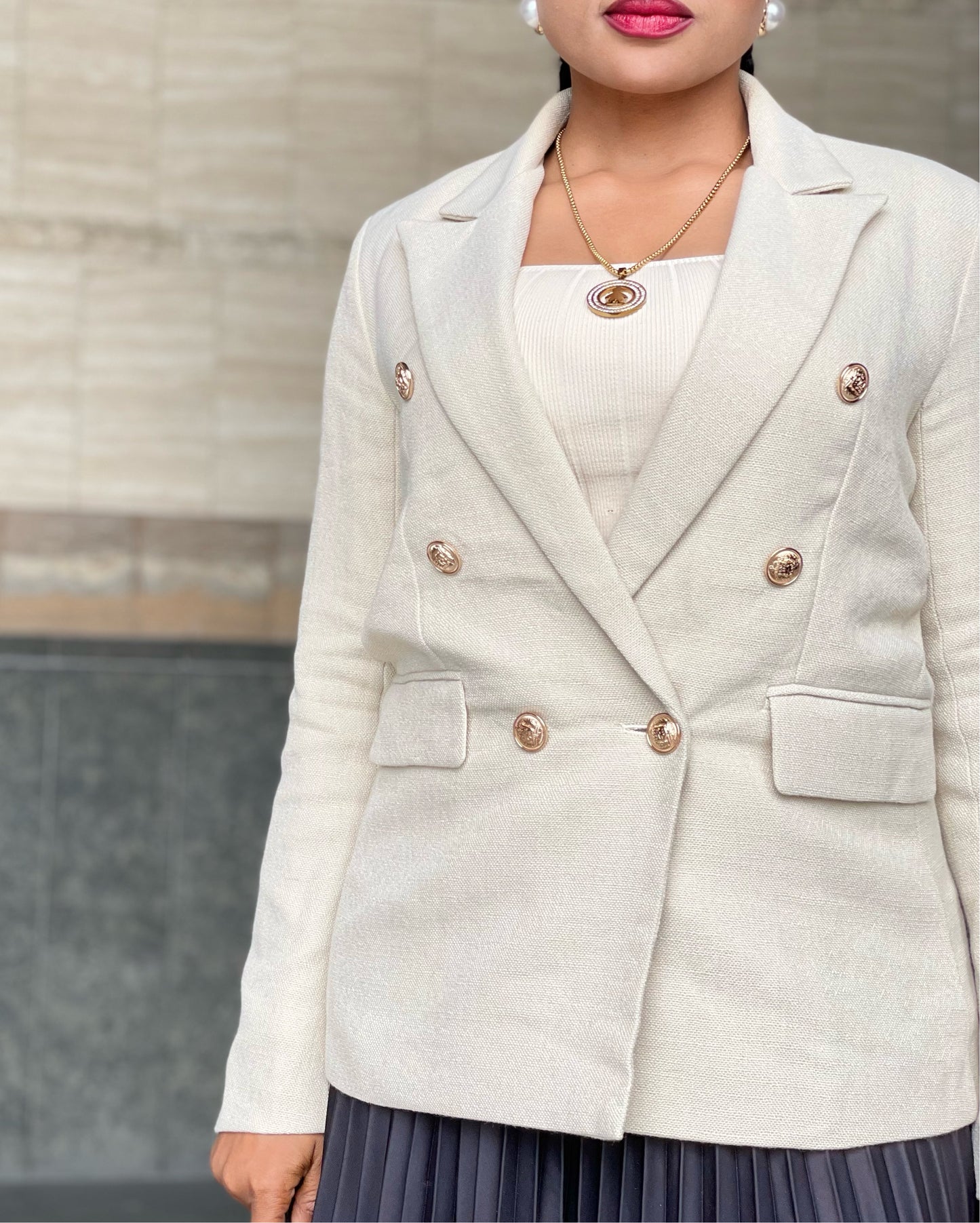 Anna Classic Long Sleeves Blazer