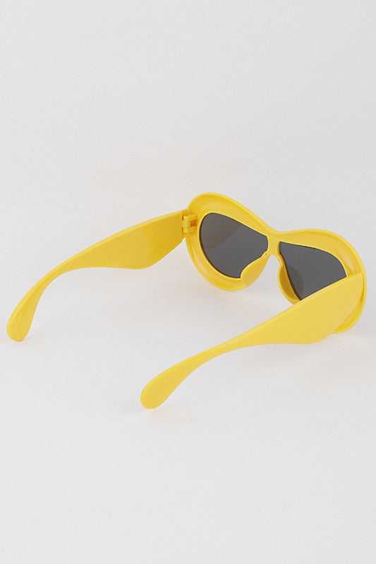 Balloon Wrap Shield Sunglasses